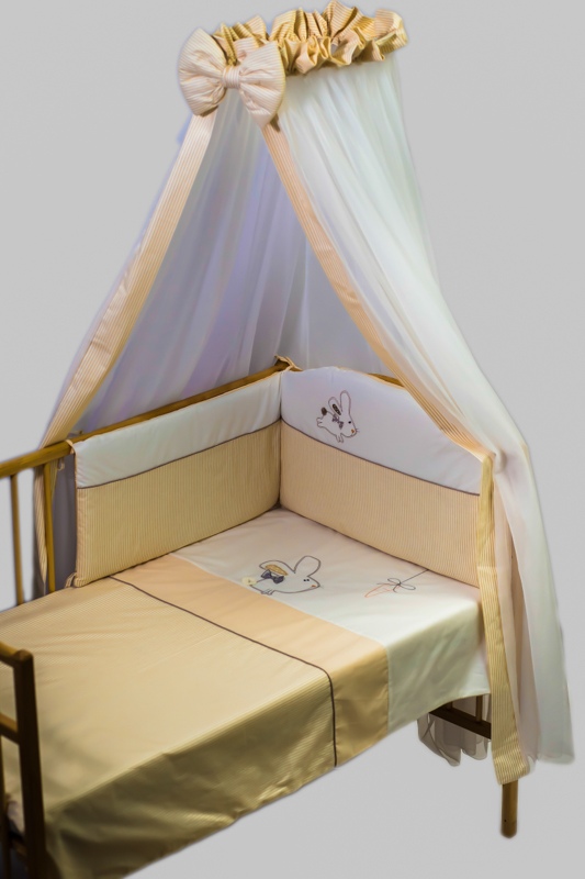 спальні мішки ковдри подушки комплекти постільної білизни Польща